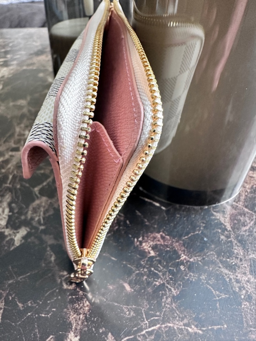 NIB- Louis Vuitton Damier Azur Key Ring Wallet - Picture 4 of 15